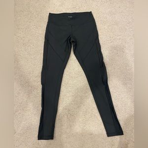 Black Zella leggings. Size small.